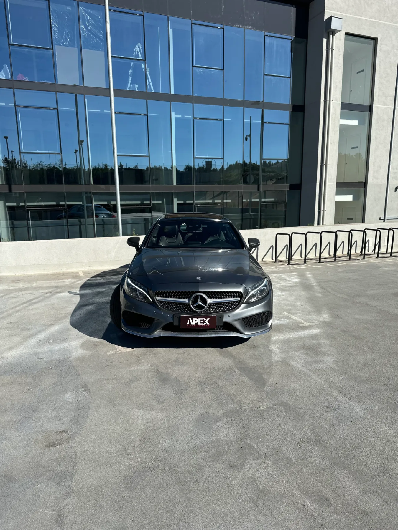 Mercedes-Benz Benzc300 Coupe — foto 2 de 10