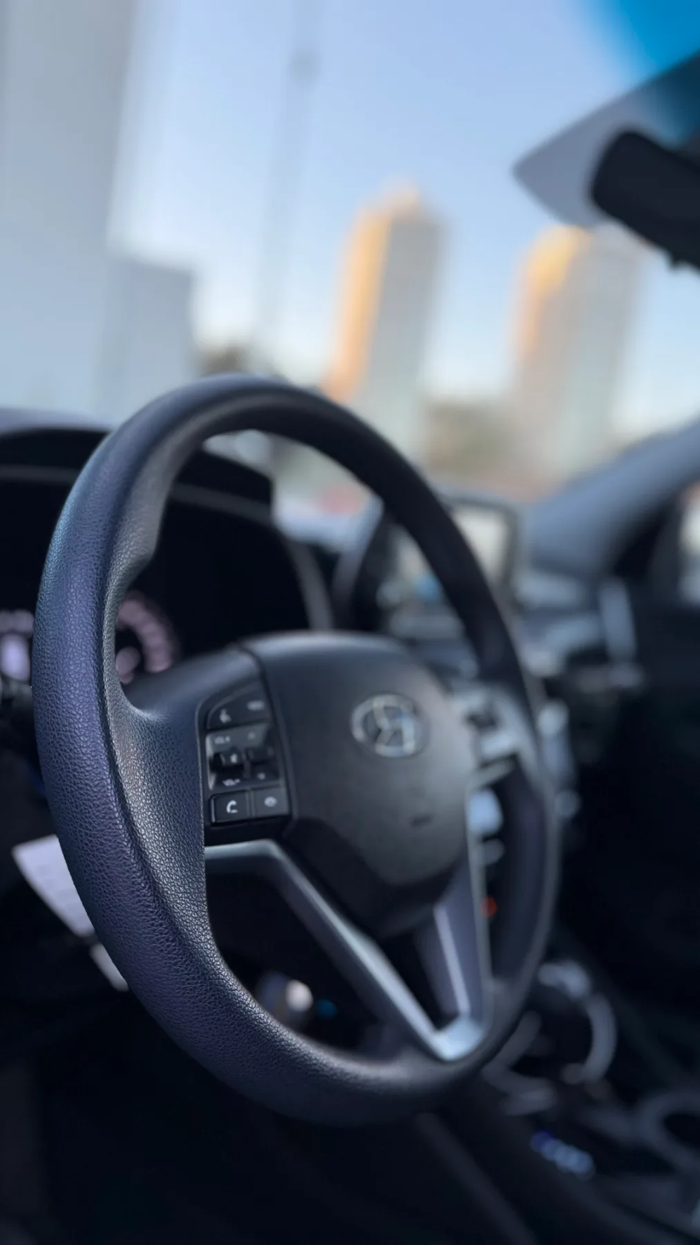 Hyundai Tucson 2.0 Plus — foto 9 de 11