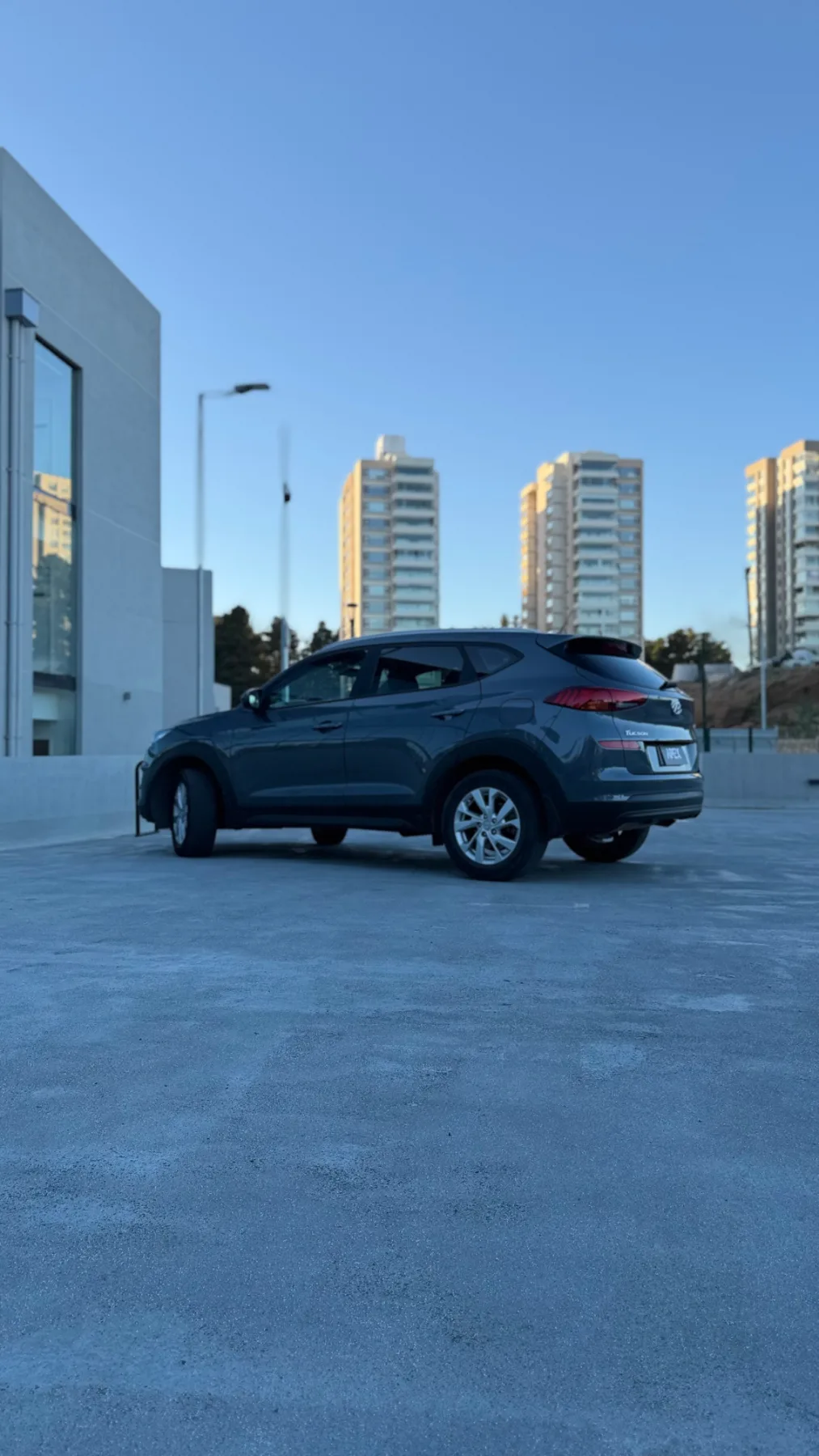 Hyundai Tucson 2.0 Plus — foto 8 de 11