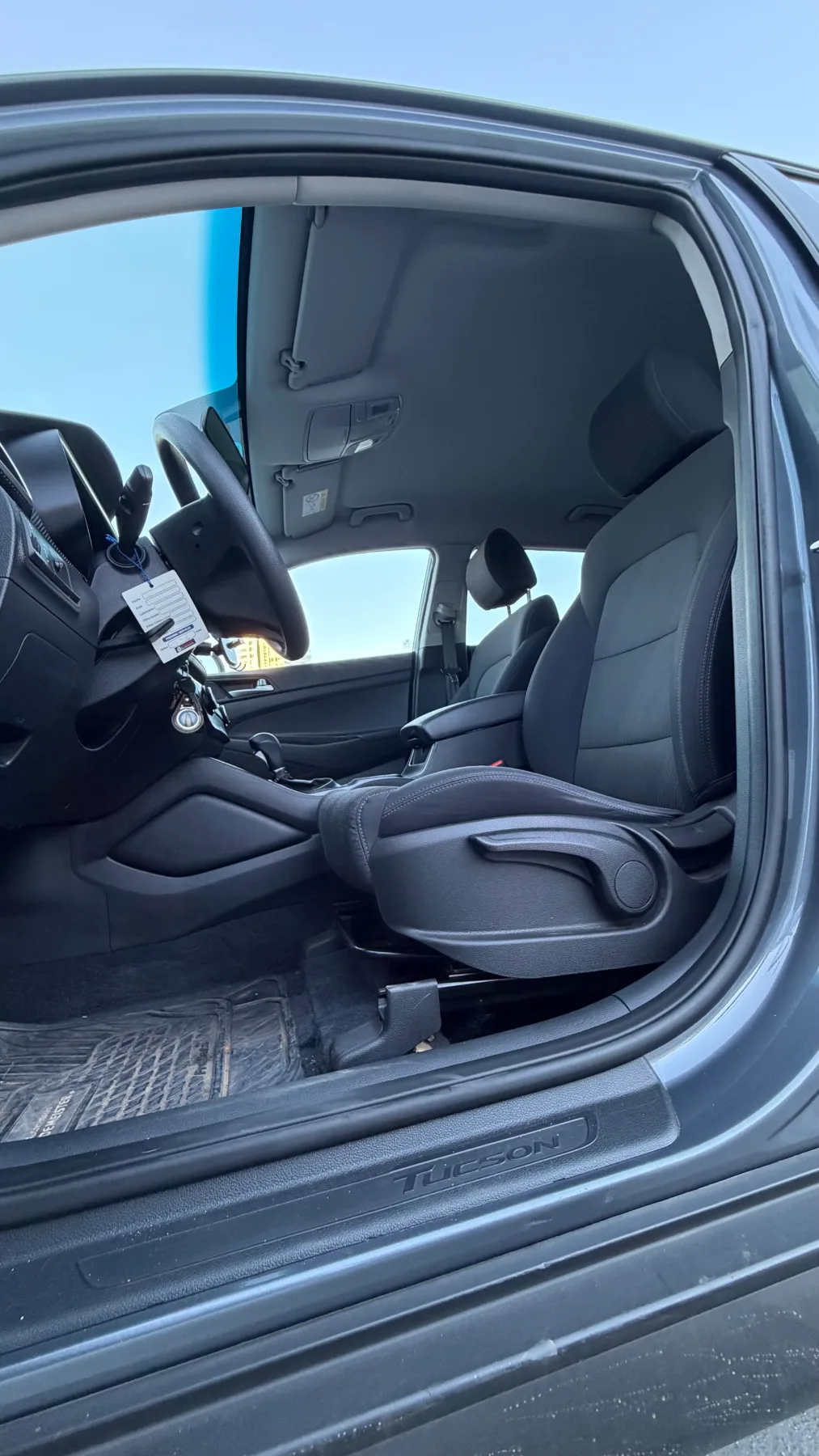 Hyundai Tucson 2.0 Plus — foto 11 de 11