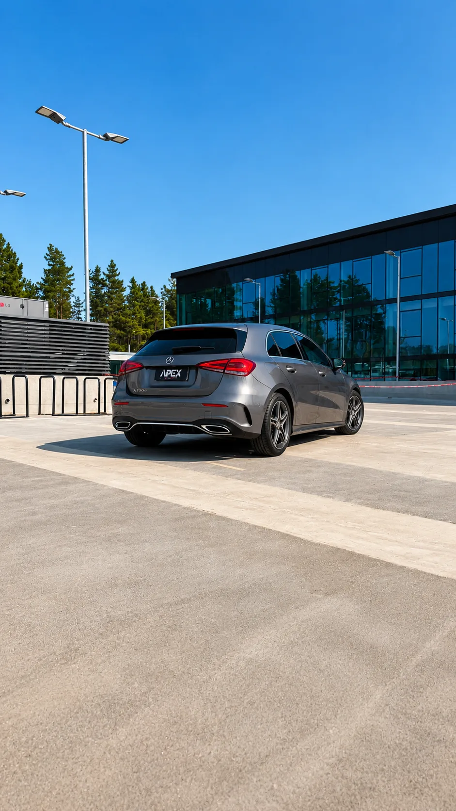 Mercedes-Benz A200 D — foto 8 de 10