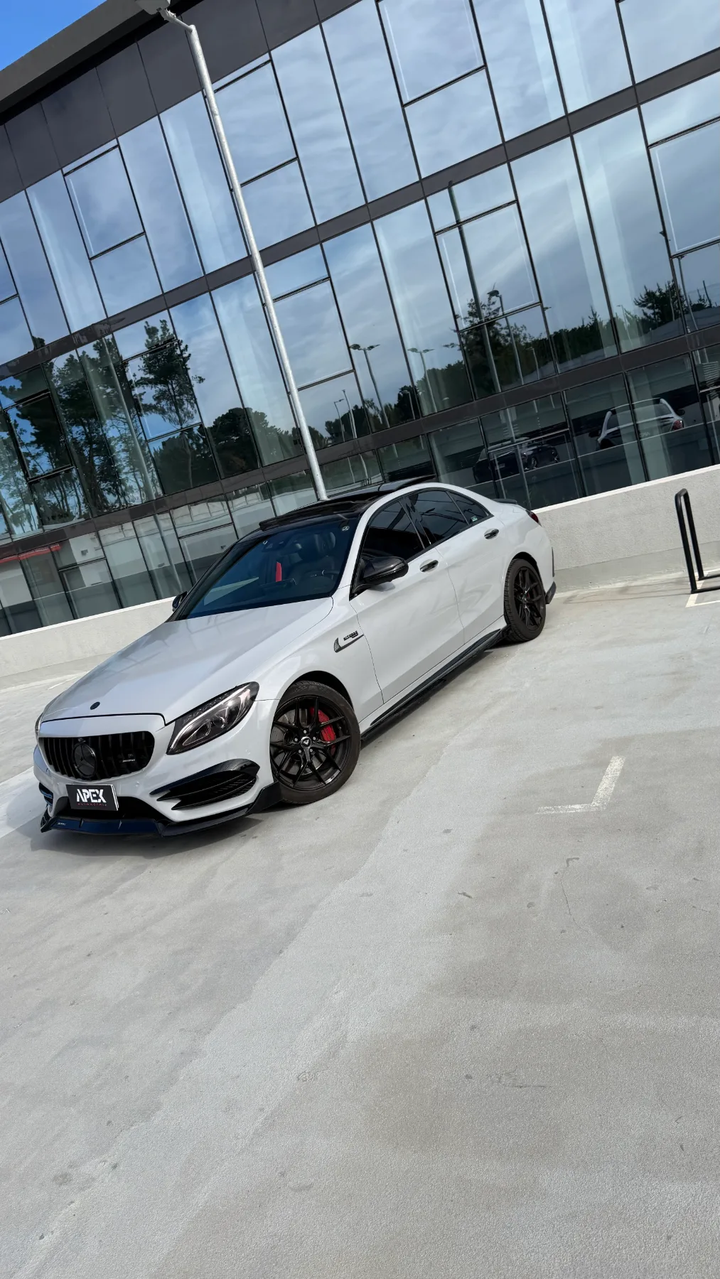 Mercedes-Benz C450 Amg — foto 15 de 21
