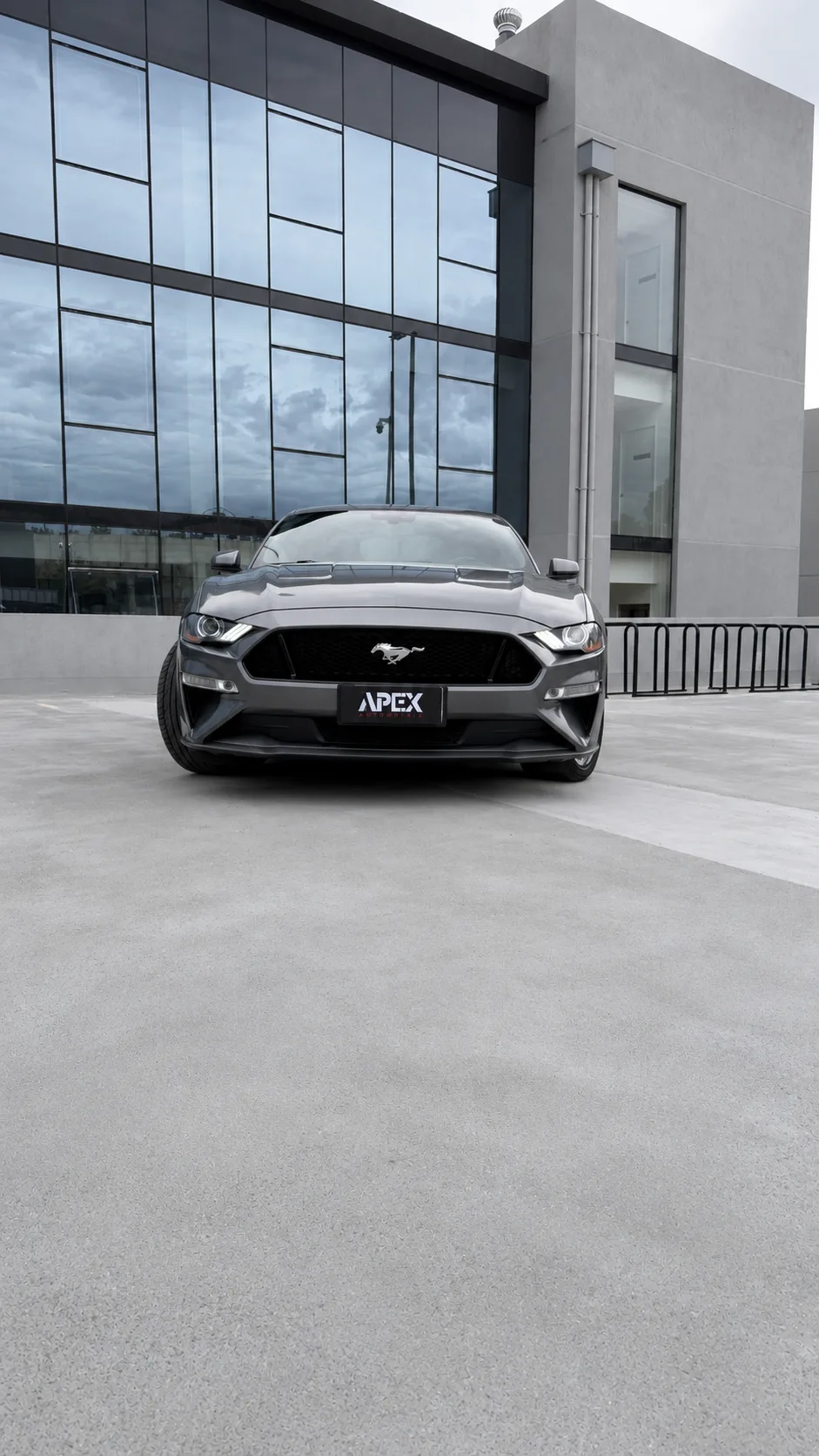 Ford Mustang — foto 2 de 11
