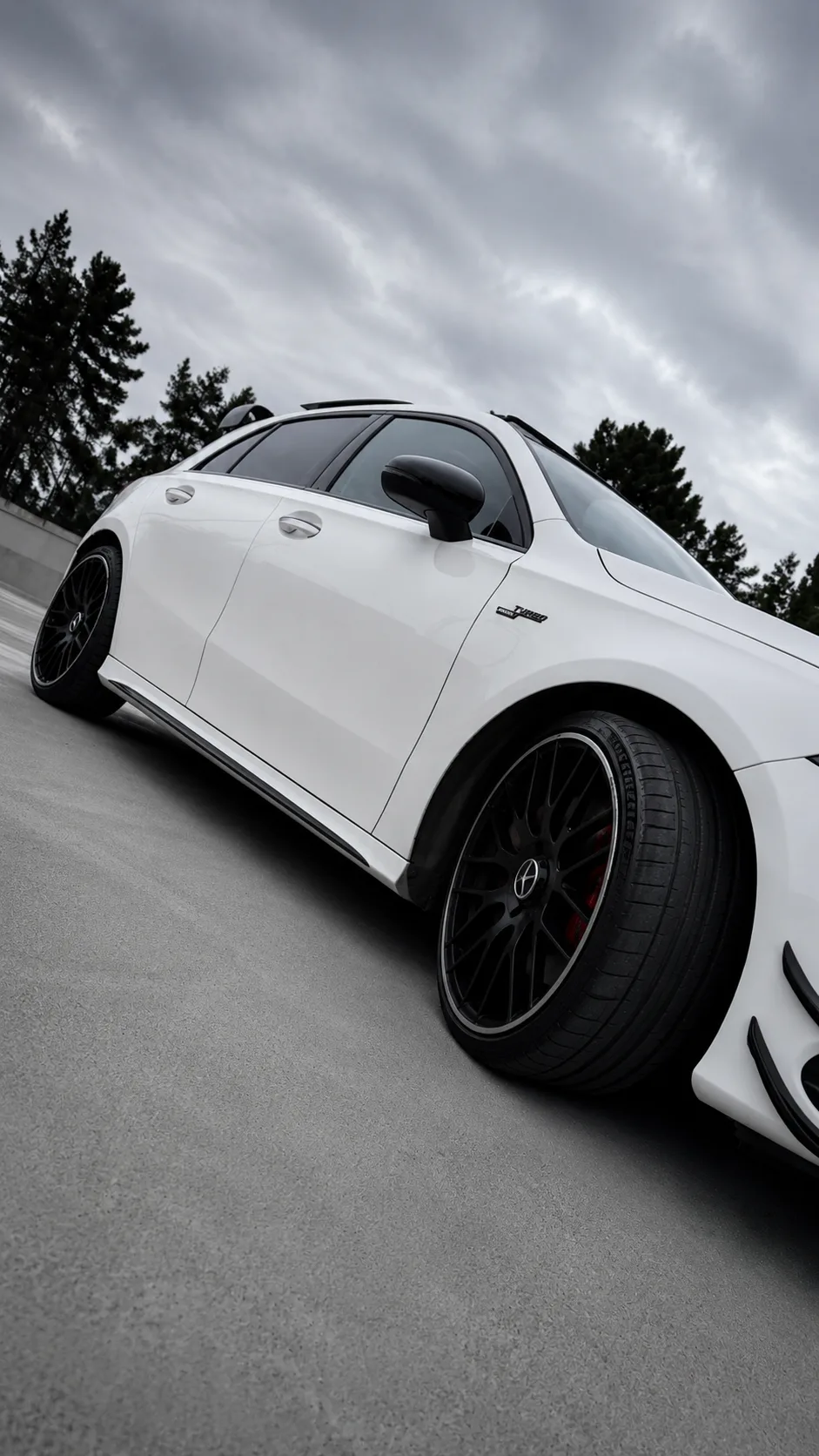 Mercedes-Benz Benza35 Amg — foto 8 de 14