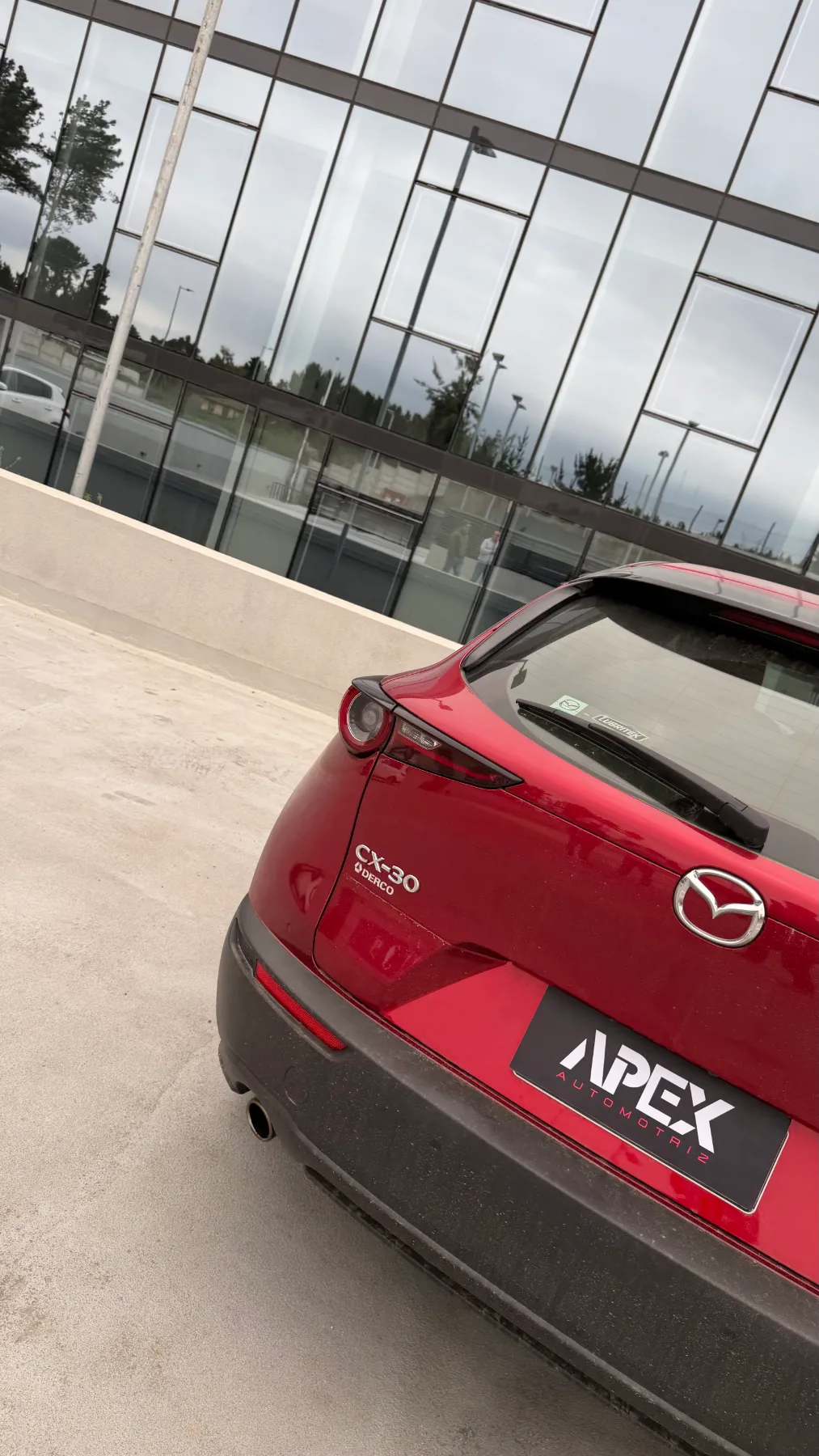 Mazda CX-30 — foto 10 de 12